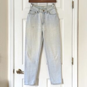 Levi's 90's Vintage 512 Light Wash High Waisted Slim Fit Tapered Leg Mom Jeans 5